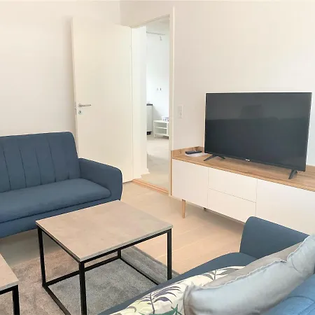 Spacious In The Heart Of Apartment *