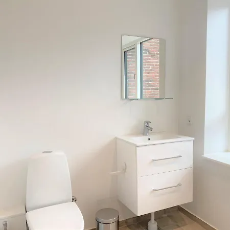 Spacious In The Heart Of Apartment